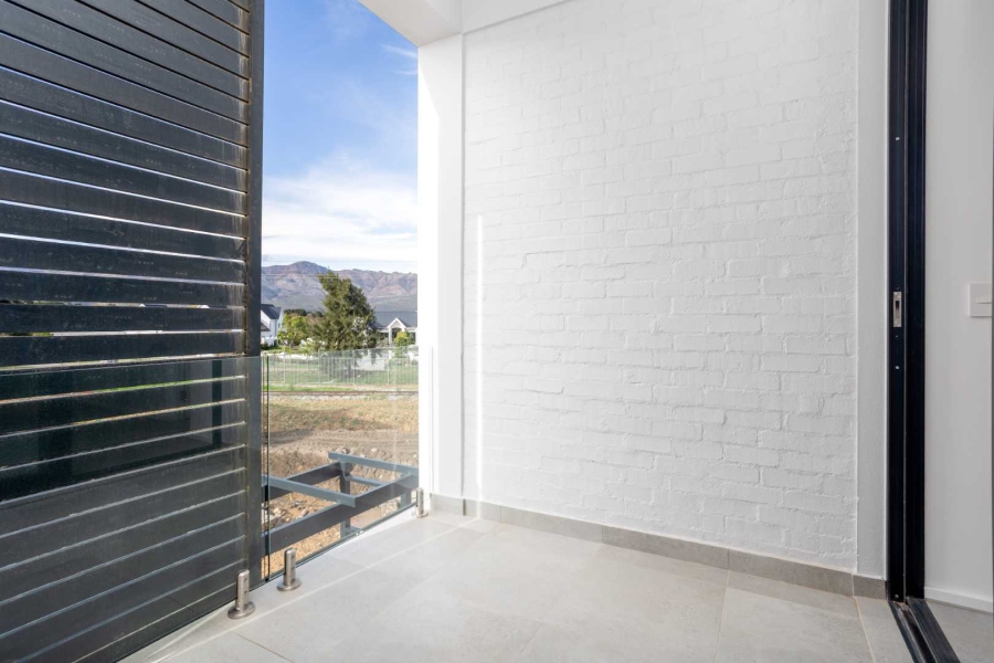 2 Bedroom Property for Sale in Val De Vie Estate Western Cape
